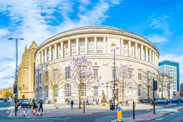 A Guide to Live and Work in Manchester for Nurses | Global Nurse Force